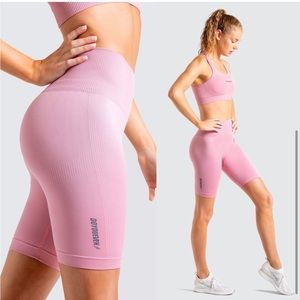 Never used Motion Seamless Set